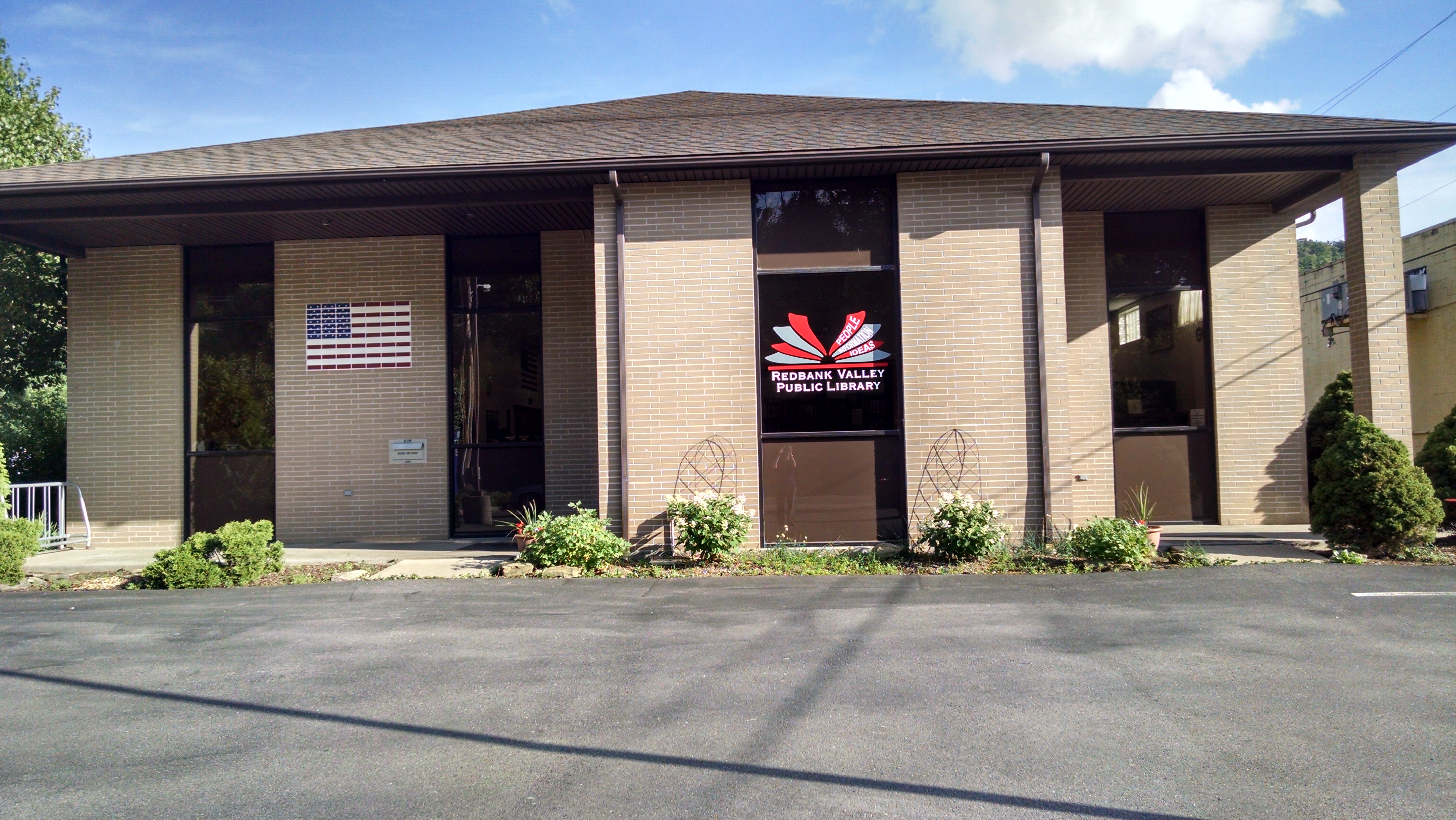 Redbank Valley Public Library